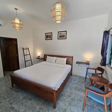 The Blue Gecko Hotel Koh Lanta Exterior photo