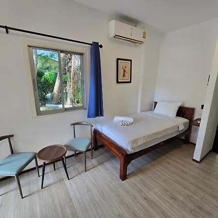 The Blue Gecko Hotel Koh Lanta Room photo
