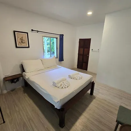 The Blue Gecko Hotel Koh Lanta Room photo