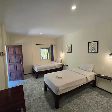 The Blue Gecko Hotel Koh Lanta Room photo
