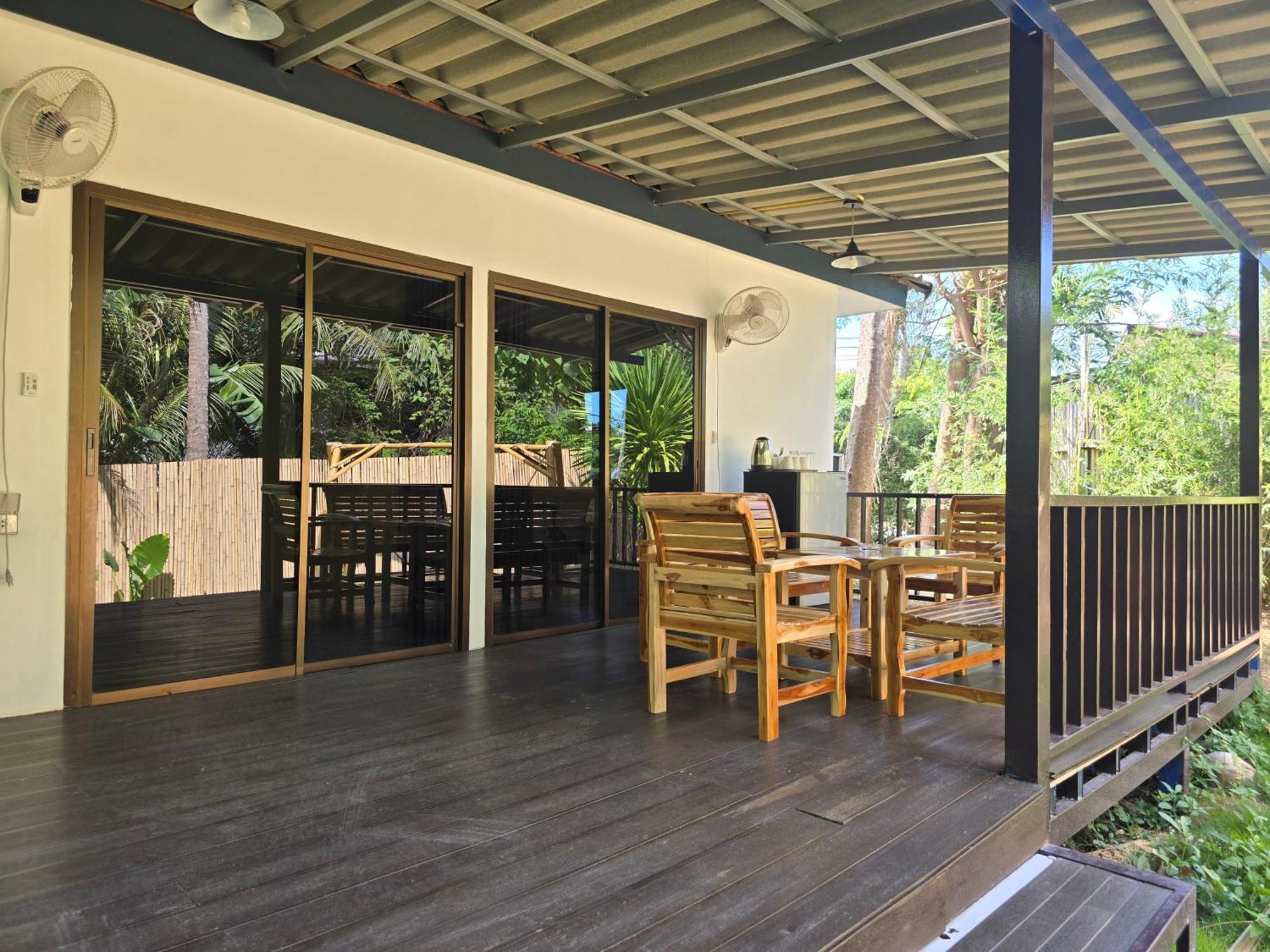 The Blue Gecko Ko Lanta